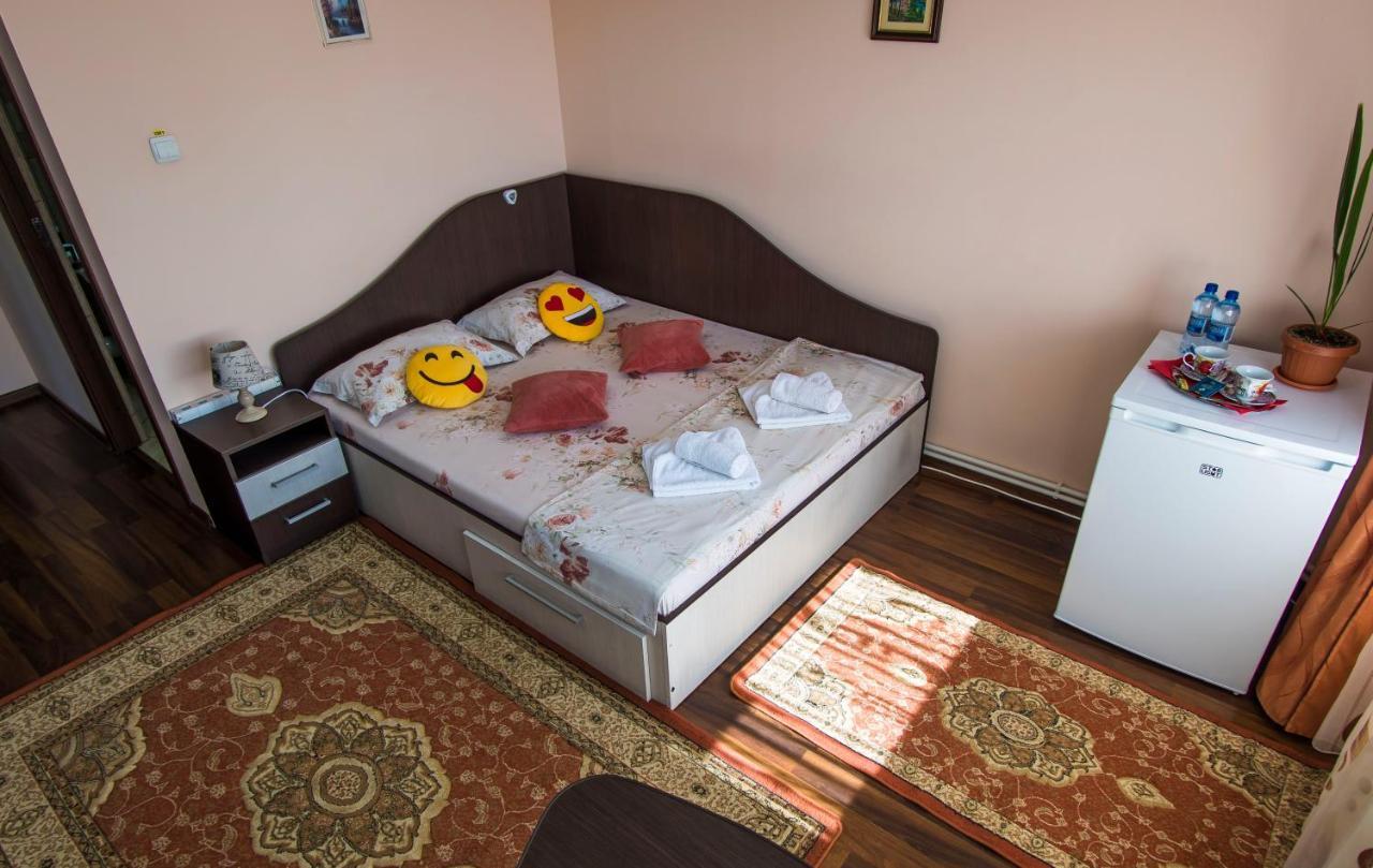 Casa Paul Hotel Galati  Luaran gambar