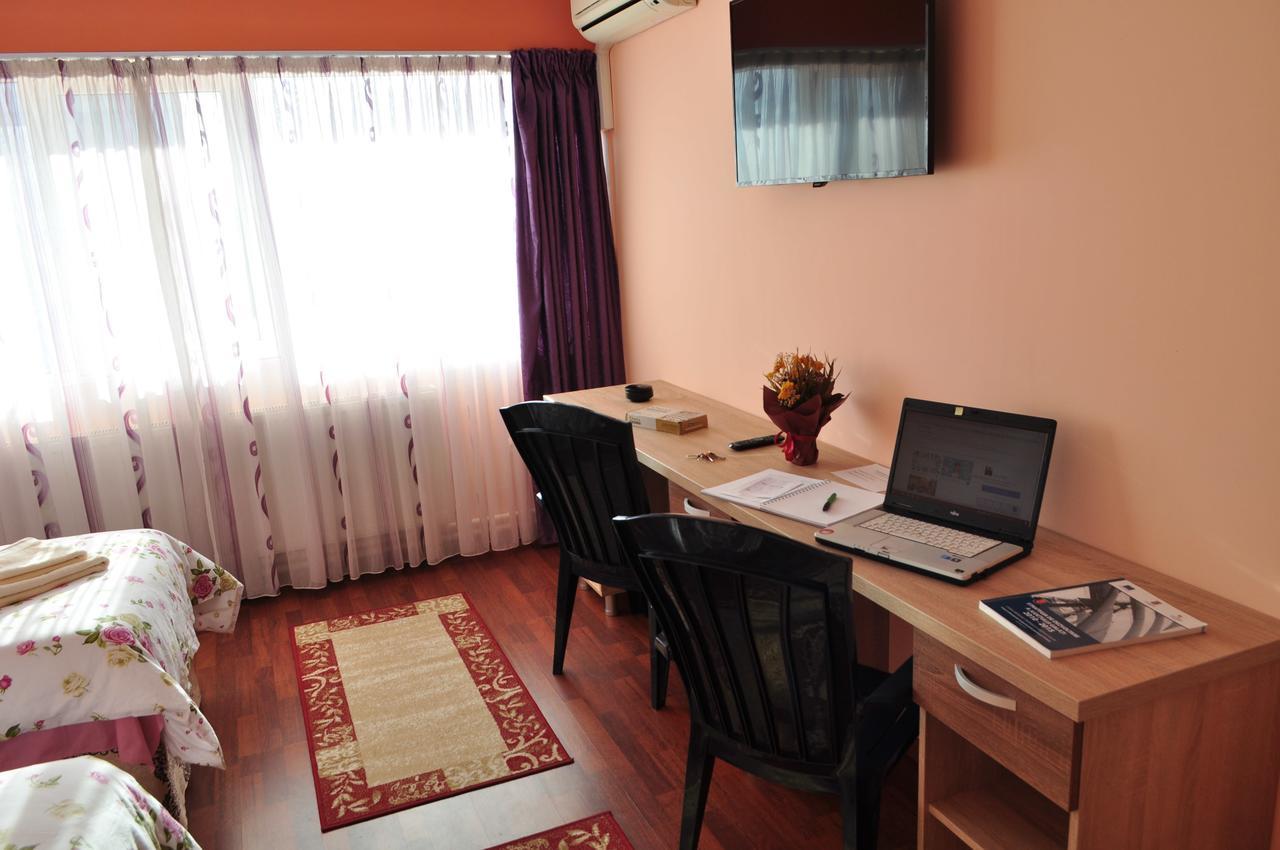 Casa Paul Hotel Galati  Luaran gambar