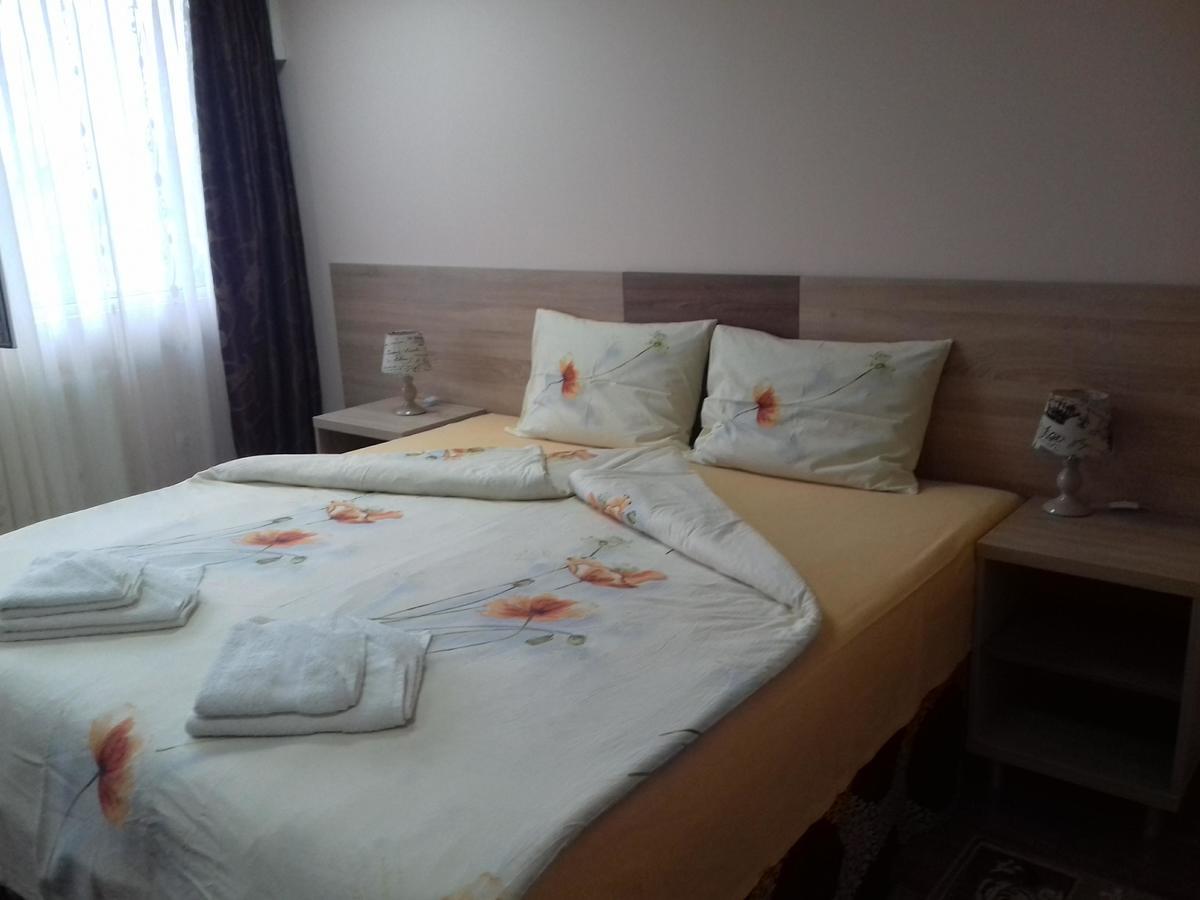 Casa Paul Hotel Galati  Luaran gambar