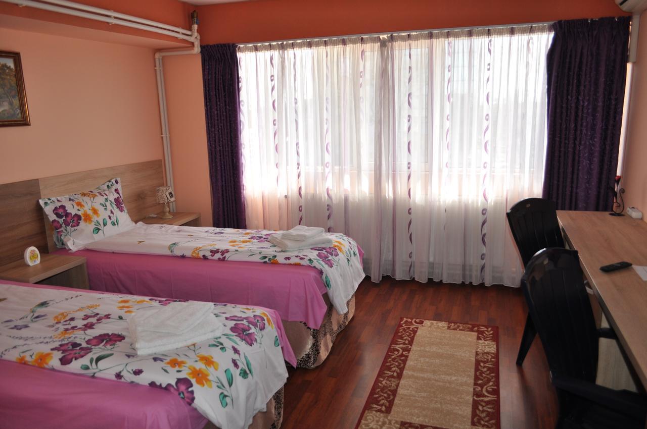 Casa Paul Hotel Galati  Luaran gambar