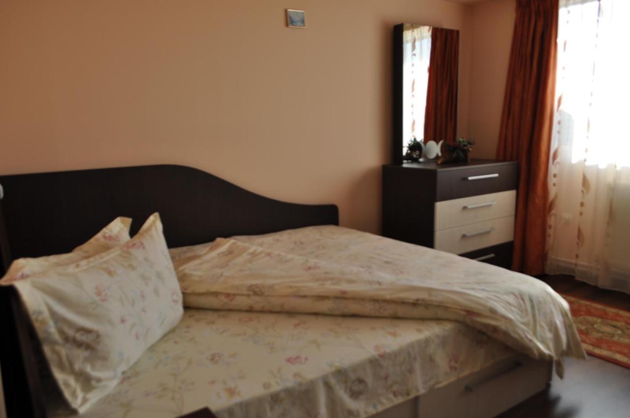 Casa Paul Hotel Galati  Luaran gambar