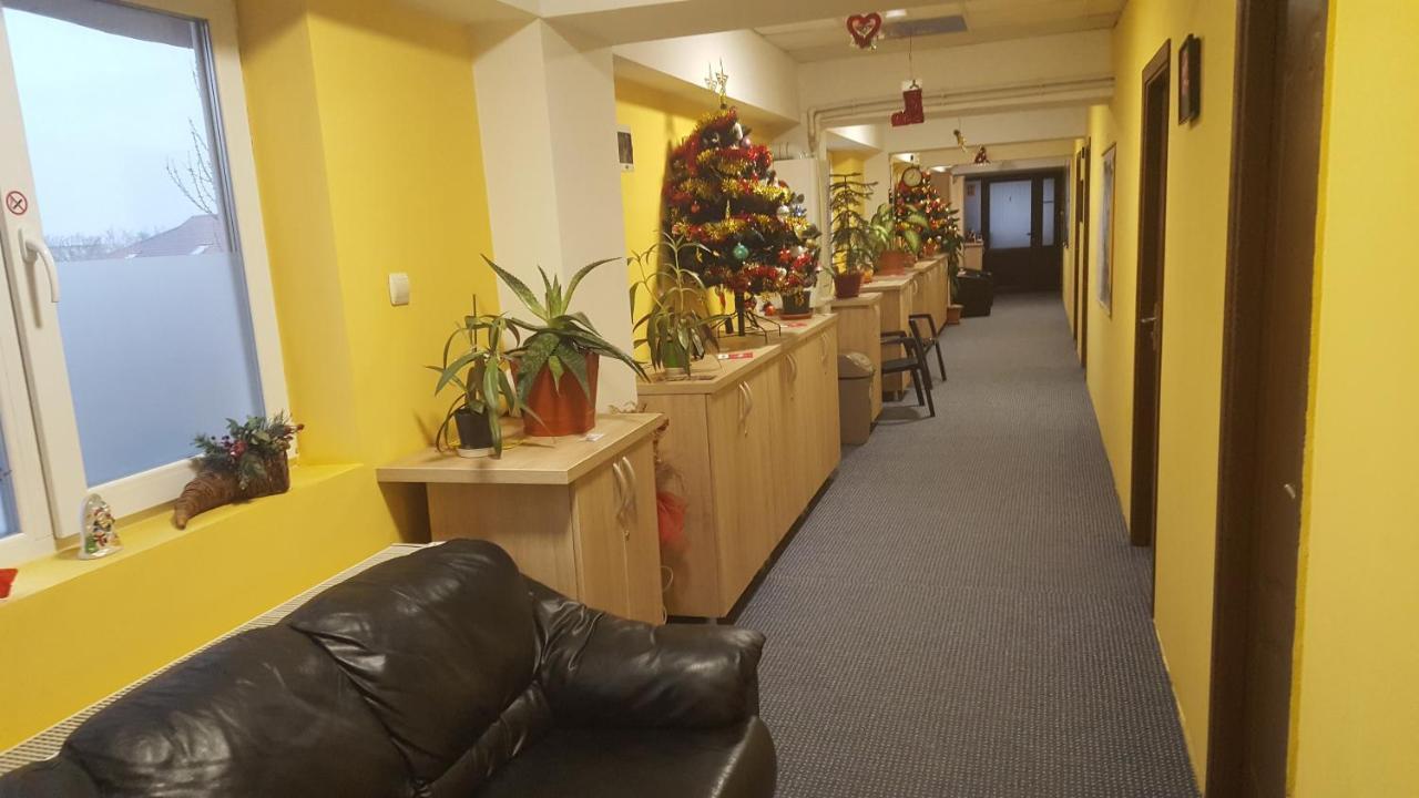 Casa Paul Hotel Galati  Luaran gambar